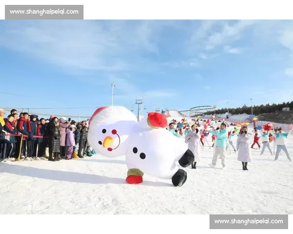 冰雪激情燃动高山赛场国际滑雪赛事巅峰对决引爆冬季运动热潮